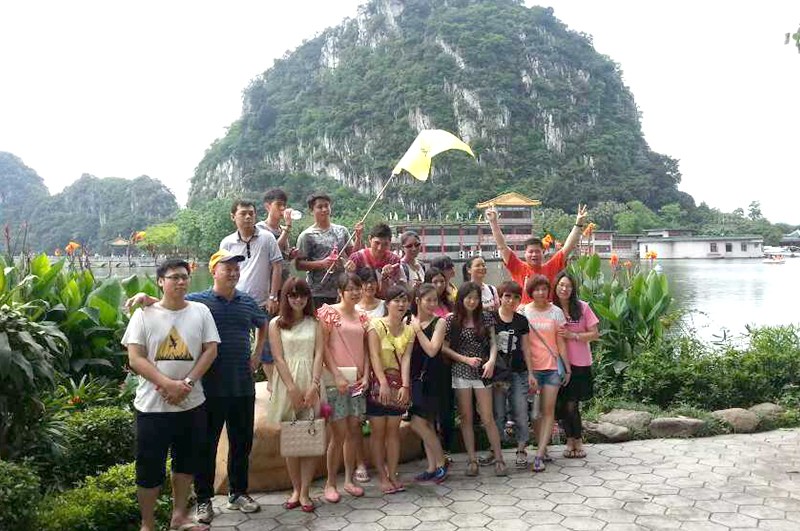 16.公司团建.jpg 16.公司团建.jpg